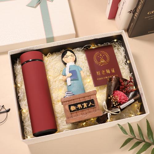 给女导师送什么礼物好,给女导师送什么礼物好一点,导师生日送什么礼物好?