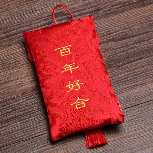 同学婚礼送什么礼物,同学婚礼送什么礼物好,同事结婚我送了礼物,还要包红包吗?