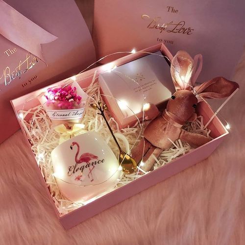女儿生日买什么礼物好,女儿生日买什么礼物好啊16岁了,送给女儿的生日礼物?