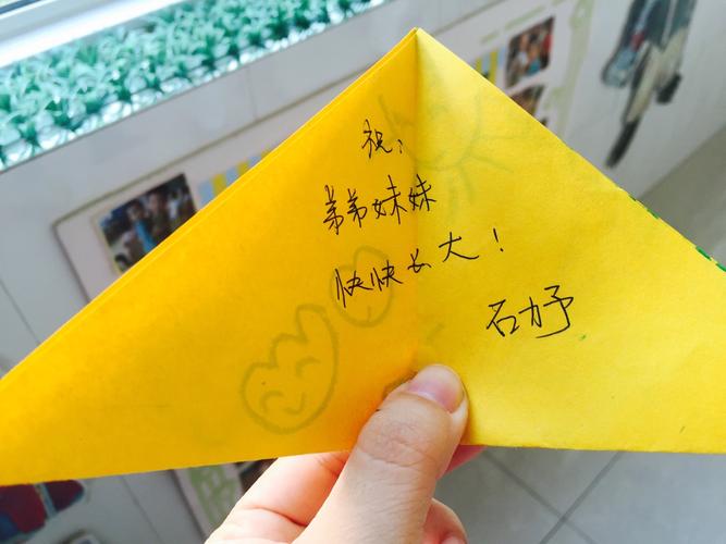 哥哥送表妹什么礼物好，哥哥送表妹什么礼物好呢，急求妙招作为哥哥给妹妹送礼物送什么好？