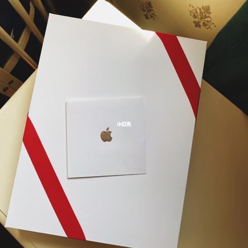 趣味苹果笔记本礼品,趣味苹果笔记本礼品盒怎么用,苹果教育优惠怎么看送什么?