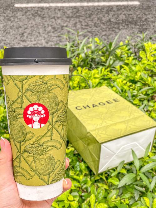 贵阳茶叶礼品盒厂家,,霸王茶姬gucci礼盒里面有什么?