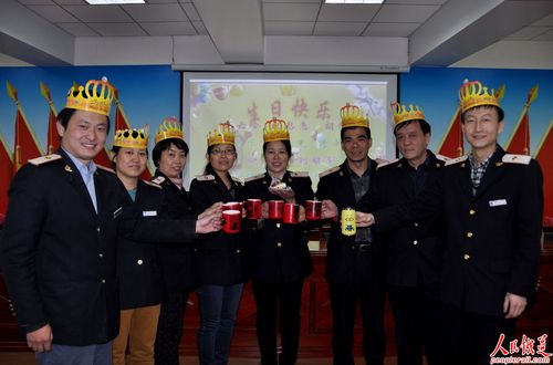 员工生日礼品发放办法,员工生日礼品发放方案,公司每个月会有员工过生日,大家建议下可以发什么小礼物呢?